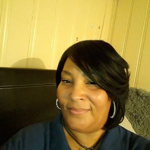 Meet your Posher, Nakia